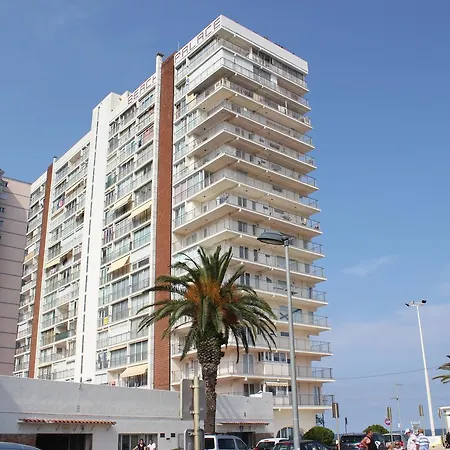 Beach Palace *