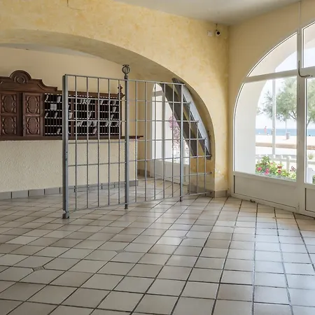 Apartament Beach Palace